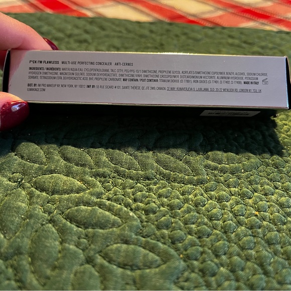 IL MAKIAGE F*ck I’m Flawless concealer - Picture 5 of 5